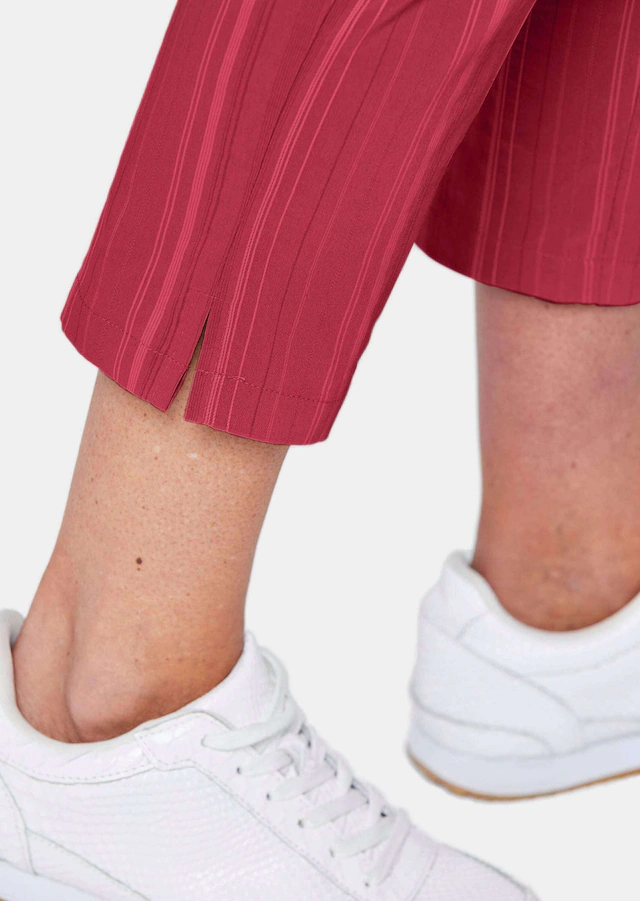 GOLDNER Caprihose »Verkürzte Strukturhose in elastischer Ware« perfekter Sitz mit viel Komfort