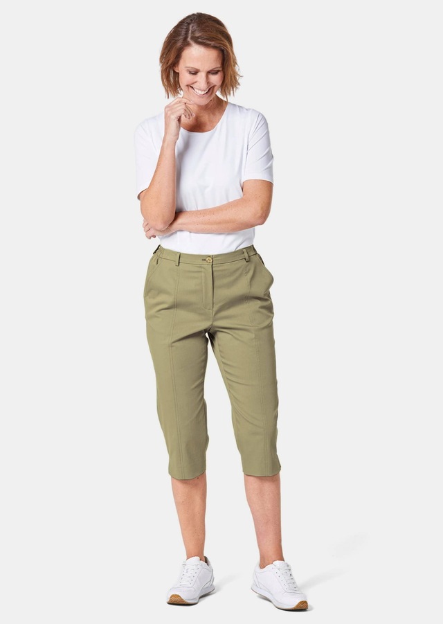 GOLDNER Caprihose »Kurzgröße Sportive Capri-Hose aus trageangenehmen Satin« Perfekt sitzende und anschmiegsame Pasform