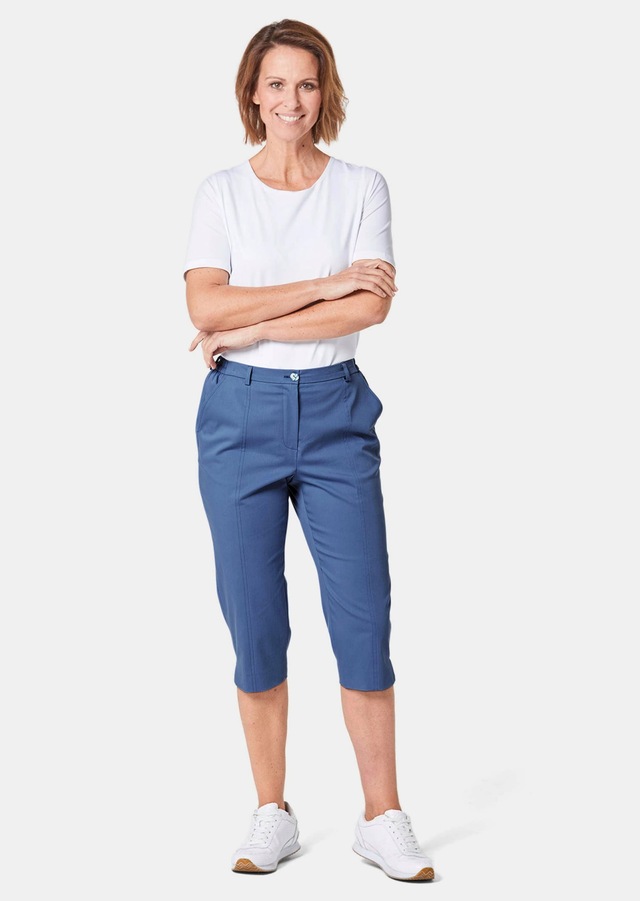 GOLDNER Caprihose »Kurzgröße Sportive Capri-Hose aus trageangenehmen Satin« Perfekt sitzende und anschmiegsame Pasform