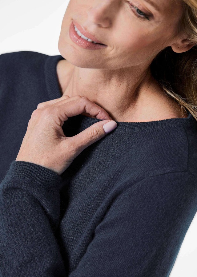 GOLDNER Strickpullover »Kurzgröße Feinstrickshirt mit U-Boot-Ausschnitt« keine/nicht relevant