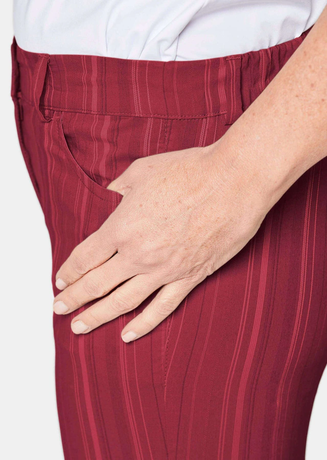 GOLDNER Stoffhose »Kurzgröße Sportliche Strukturhose in elastischer Ware« perfekter Sitz mit viel Komfort