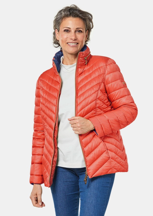 GOLDNER Steppjacke »Kurzgröße Leichte Steppjacke in knitterarmer Ware« Leichte Wattierung mit Diagonalstepp