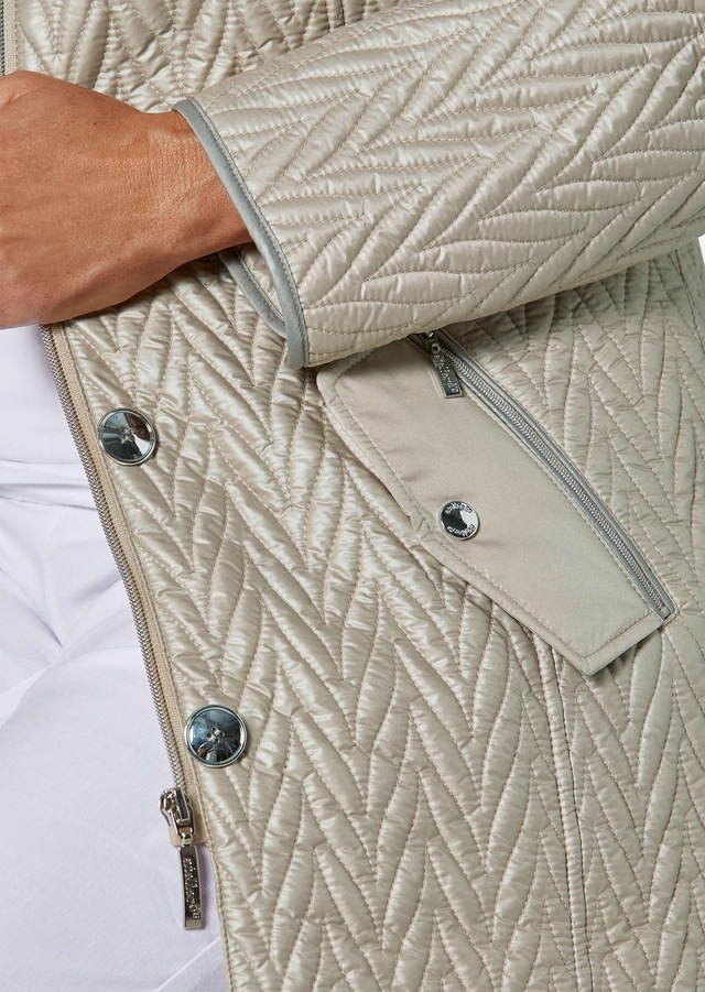 GOLDNER Steppjacke »Kurzgröße Longjacke mit außergewöhnlicher Steppung« Ohne