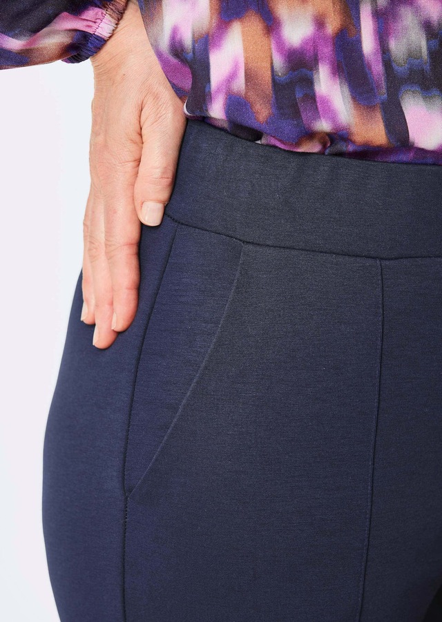 GOLDNER Chinohose »Weite Stoffhose VERA mit Biesen« Verdeckte Reißverschluss Optik