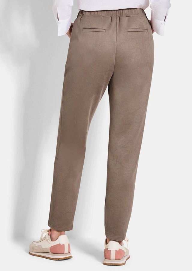 GOLDNER Chinohose »Kurzgröße Knöchellange Velourslederhose LOUISA« Zierleistentaschen hinten