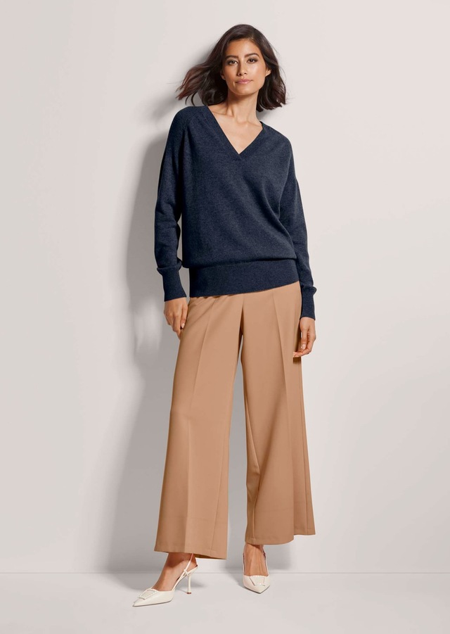 MADELEINE Longpullover »Pullover Kaschmirpullover mit V-Ausschnitt« Edles Maschenbild