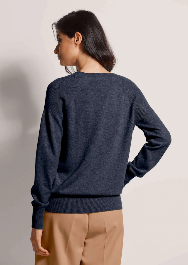 MADELEINE Longpullover »Pullover Kaschmirpullover mit V-Ausschnitt« Edles Maschenbild