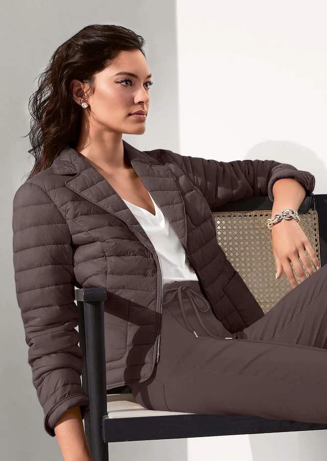 MADELEINE Steppjacke »Steppjacke Wattierte Damenjacke mit sportivem Touch« Zweiwege-Reissverschluß