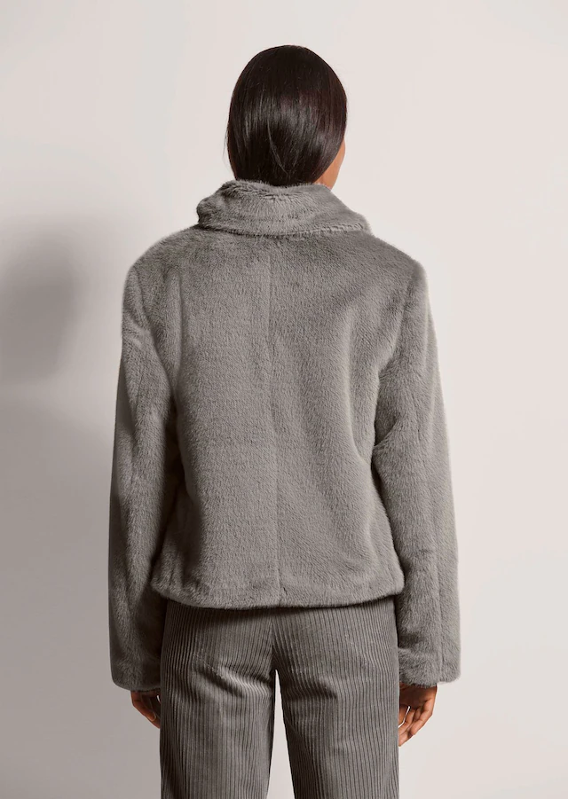 MADELEINE Kurzjacke »Jacke Webpelz-Kurzjacke mit Stehkragen« Stehkragen