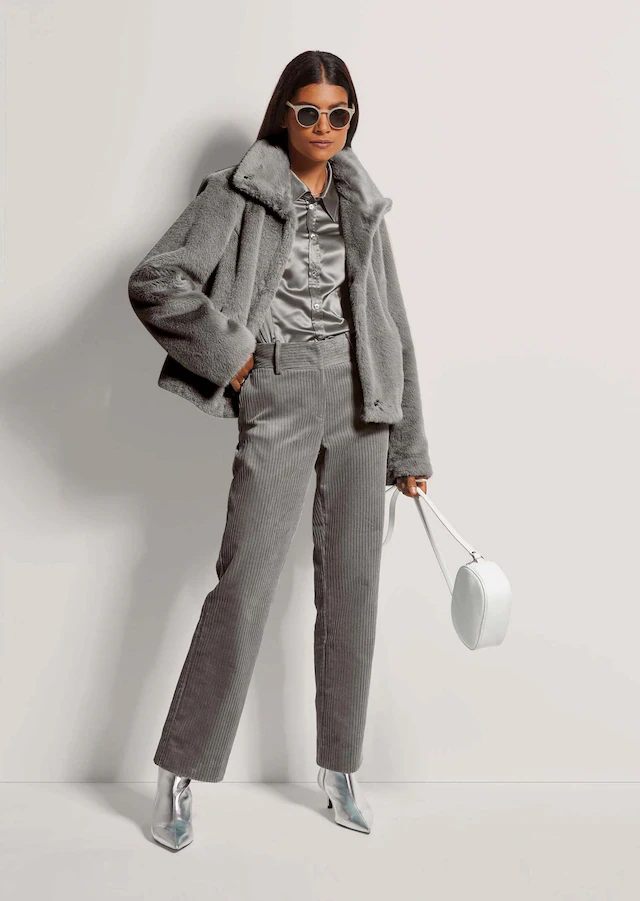 MADELEINE Kurzjacke »Jacke Webpelz-Kurzjacke mit Stehkragen« Stehkragen