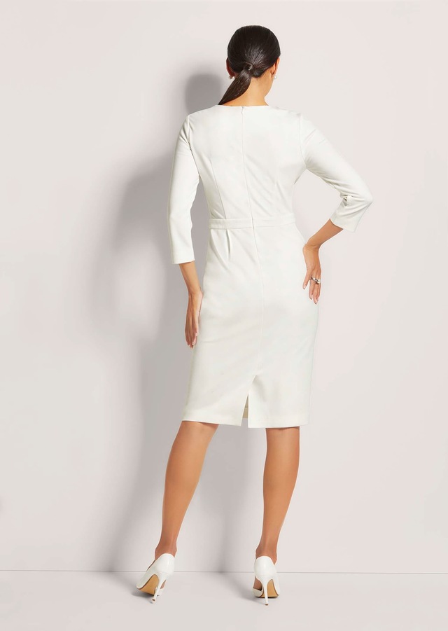 MADELEINE Jerseykleid »Etuikleid Schmales Jersey-Kleid mit Rundhals« mit Zierbiesen