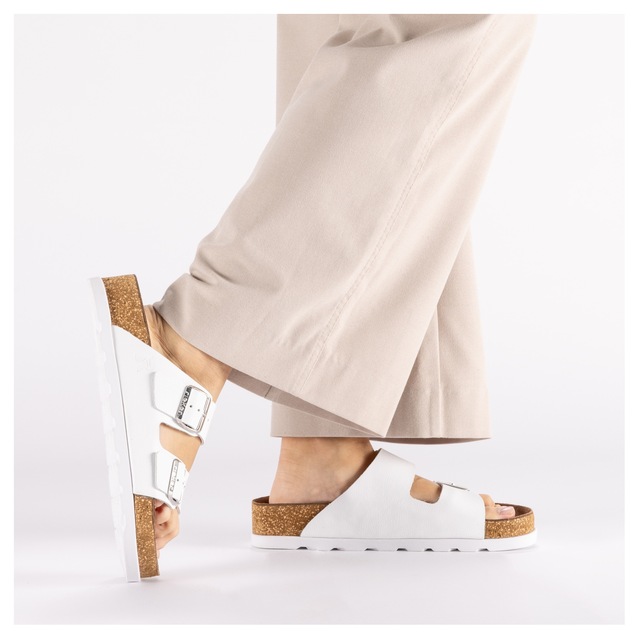 Rieker Pantolette Hausschuh, Sommerschuh, Strandschuh, Zweischnaller mit Softfußbett