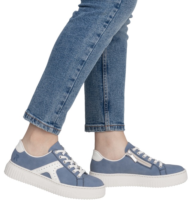 Rieker Plateausneaker Schnürschuh, Halbschuh, Freizeitsneaker mit modischer Plateausohle