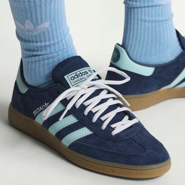 adidas Performance Sneaker »HANDBALL SPEZIAL« Deutschland, Spanien, Italien, Argentinien, Japan, Jamaika, Mexiko, WM 2026 Edition (Länderschuhe)