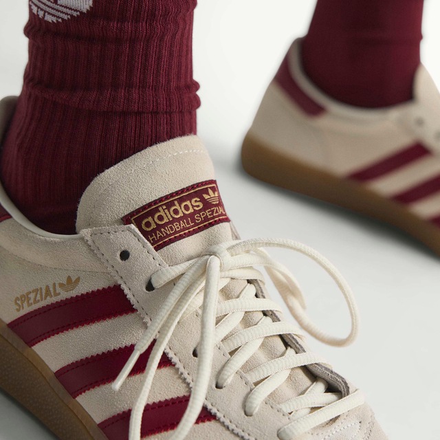adidas Performance Sneaker »HANDBALL SPEZIAL« Deutschland, Spanien, Italien, Argentinien, Japan, Jamaika, Mexiko, WM 2026 Edition (Länderschuhe)