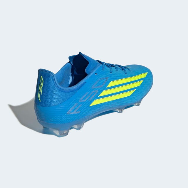 adidas Performance Fußballschuh »F50 LEAGUE , FESTE/GEMISCHTE BÖDEN« für viele verschiedene Böden geeignet