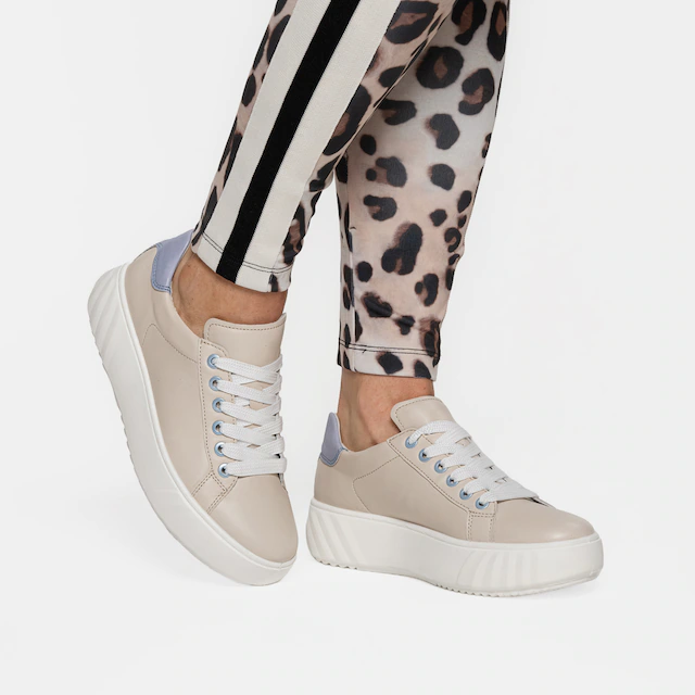 Ara Plateausneaker »MONACO« Freizeitschuh, Halbschuh, Schnürer mit Kontrastbesatz, H-Weite