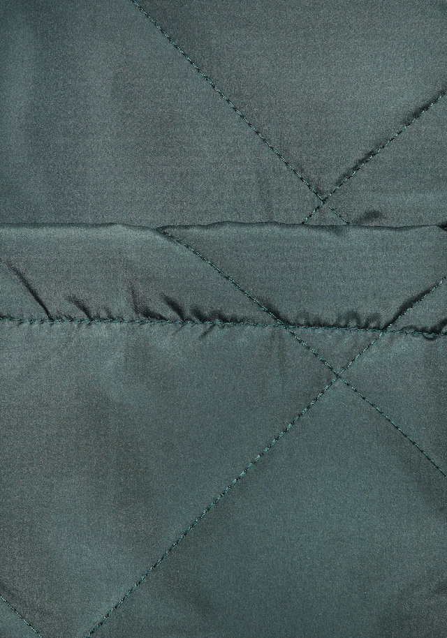LASCANA Wendeweste », wendbare Steppweste mit flauschigem Fellimitat« kuschelige Plüschweste, ideal zum Layering im Herbst, leicht wattiert