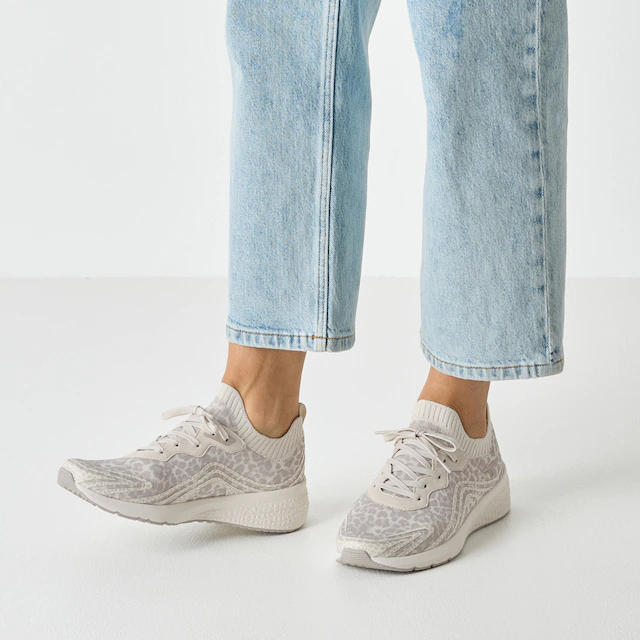 Tamaris Slip-On Sneaker , Slipper, Halbschuh in veganer Verarbeitung