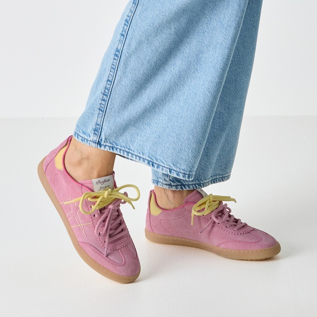 Tamaris Sneaker , Schnürschuh, Halbschuh, Freizeitschuh mit gepolstertem Schaftrand