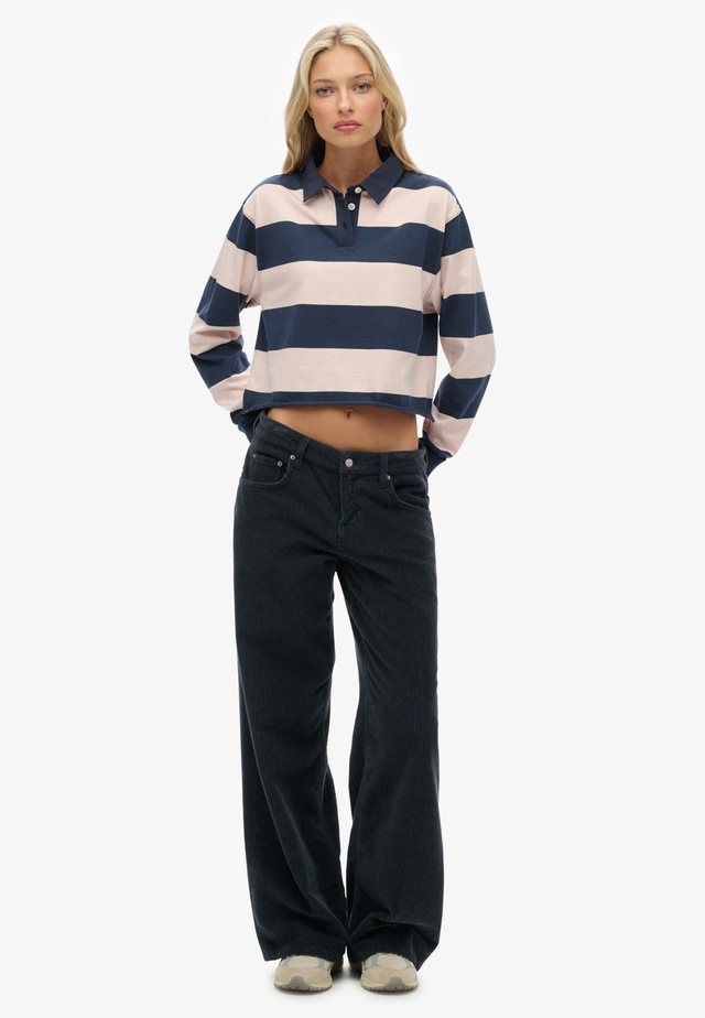 Superdry Langarm-Poloshirt »ATH ESS CROPPED STRIPE RUGBY« Packung, 2 aus Baumwolle und Single Jersey, Oversize-Passform, mit Polokragen