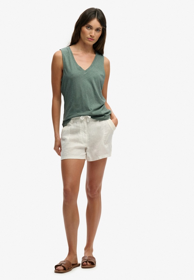 Superdry Tanktop »STUDIOS VEE NECK VEST« aus Baumwollmischung mit Lyocell, Regular Fit, ärmellos