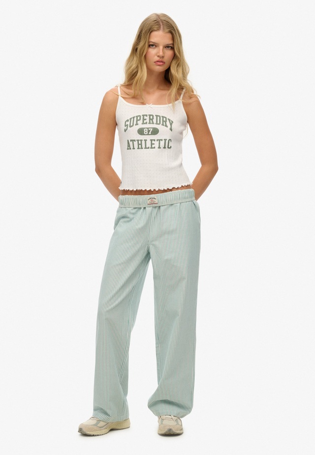 Superdry Cargohose »COTTON STRIPE ELASTIC TROUSER« aus Baumwolle und Jersey, Relaxed Fit, gestreifte Optik