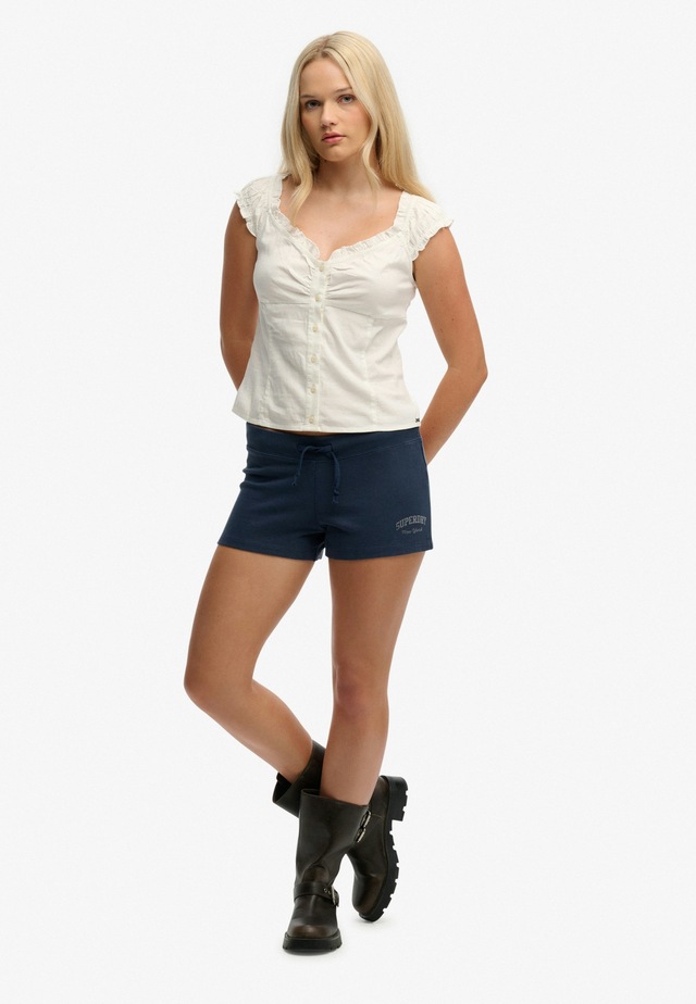 Superdry Shorts »ATH ESS JERSEY SCRIPT SHORT« mit Baumwolle und Jersey, Slim Fit, melierte Optik