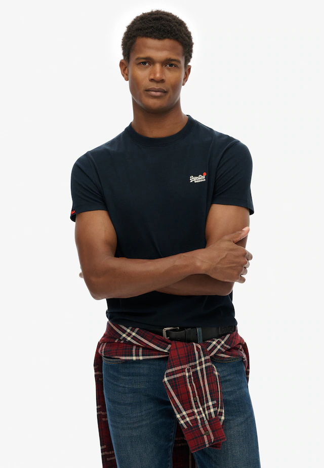 Superdry Rundhalsshirt »ESSENTIAL CONTRAST EMB TEE« Slim Fit, Kurzarm, normal geschnitten, mit Druck, aus Baumwolle Superdry Rundhalsshirt »ESSENTIAL CONTRAST EMB TEE« Slim Fit, Kurzarm, normal geschnitten, mit Druck, aus Baumwolle