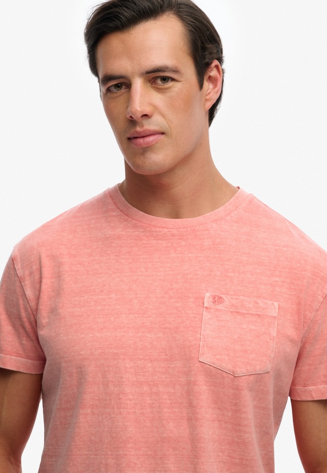 Superdry »COTTON CLASSIC LINEN PKT TEE« Baumwollmischung, relaxed fit aus luftig leichtem Baumwoll-Leinen-Mix
