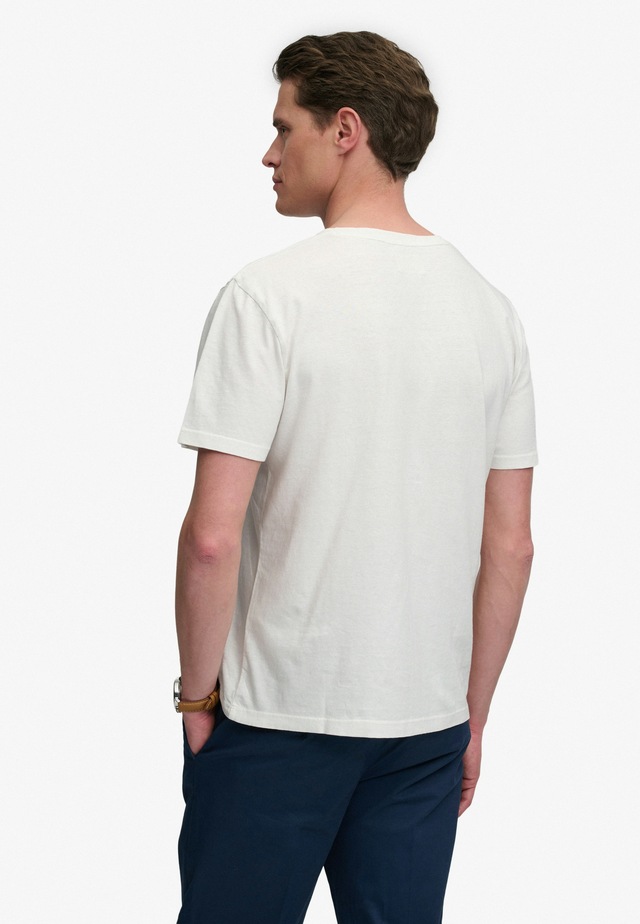 Superdry Rundhalsshirt »CLASSIC COTTON LINEN VEE« Baumwollmischung, relaxed fit aus luftig leichtem Baumwoll-Leinen-Mix