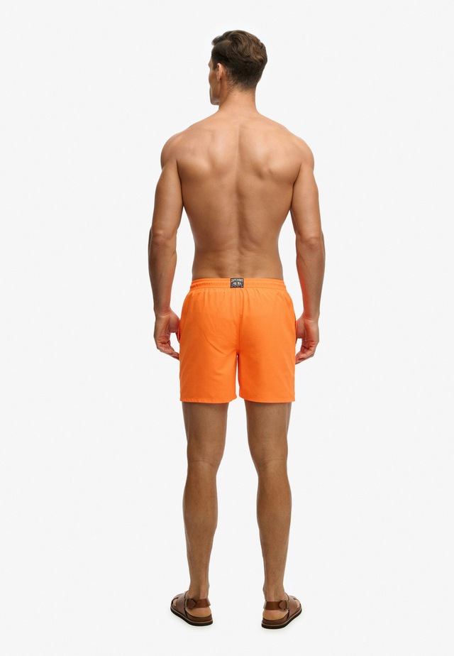 Superdry Badeshorts »ESSENTIAL 16 SWIM SHORT« Kunstfaser, relaxed fit