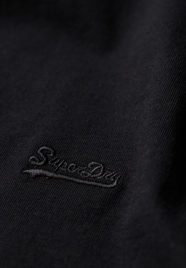 Superdry Tanktop »ESSENTIAL LOGO VEST UB« mit Markenlabel, aus Baumwolle und Single Jersey, Slim Fit, ärmellos
