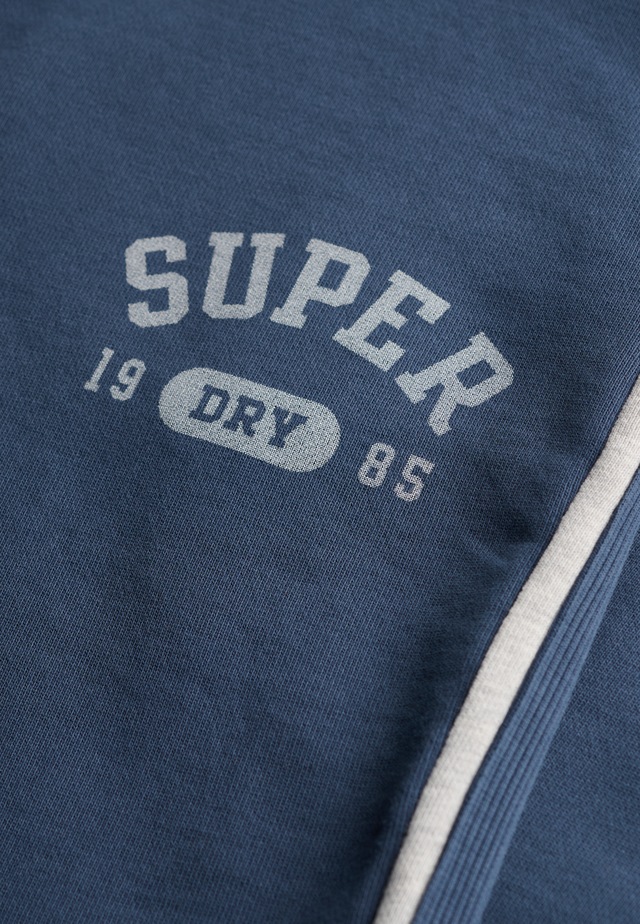 Superdry Sweatshorts »ATH ESS SHORT« aus Baumwolle und Polyester, Loose Fit, mit Tunnelzug, melierte Optik