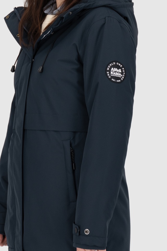 Alife & Kickin Winterjacke »Damen MarlyAK A Winterjacke, Jacke« Leicht taillierte Jacke mit Ärmelbündchen und Kapuze