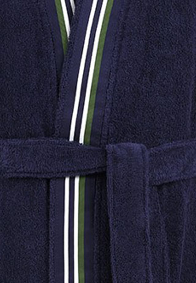 Lacoste Bademantel »LCLUB« 1 Stk. mit Label-Applikationen