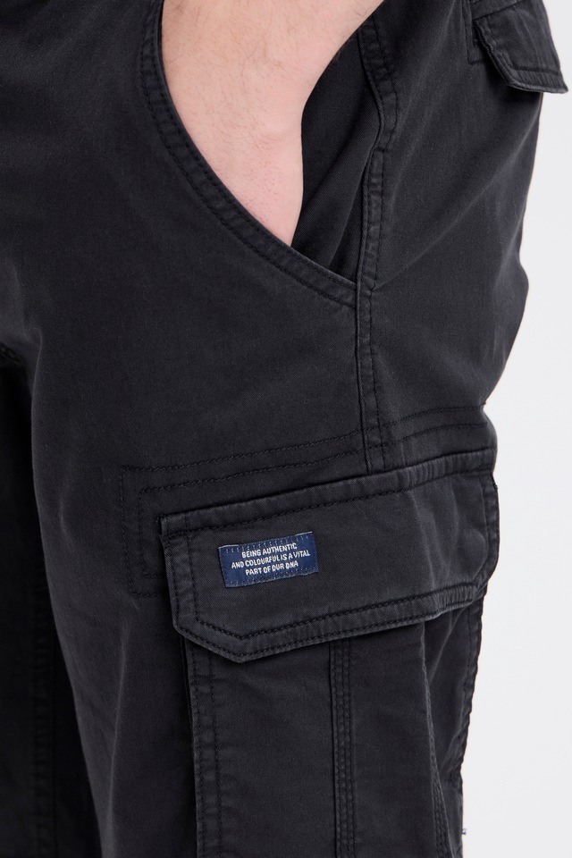 Blend Shorts »BHMORGAN REG CARGO SHORTS« aus Baumwolle und Elasthan, Regular Fit, knielange Schnittform