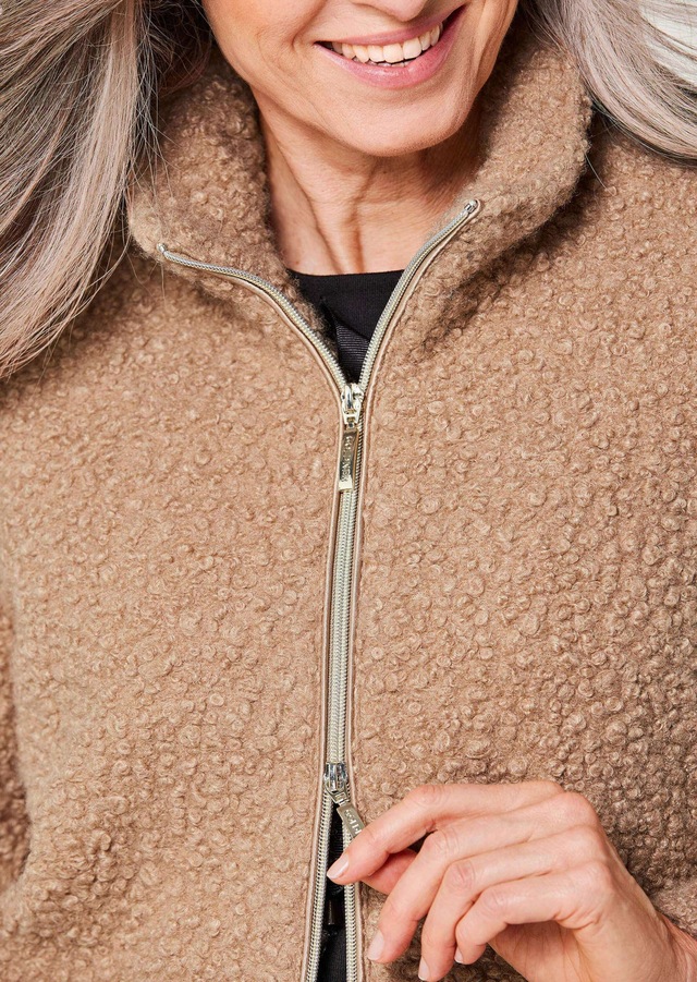 GOLDNER Blouson »Kurzgröße Stilvolle Kurzjacke mit Stehkragen« mit 2 aufgesetzten Taschen