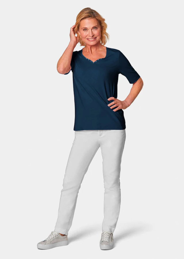 GOLDNER Langarm-Poloshirt »Kurzgröße Halbarm Basic-Shirt aus Baumwolle« Ausschnitt in Herzform mit Schmucksteinen verziert