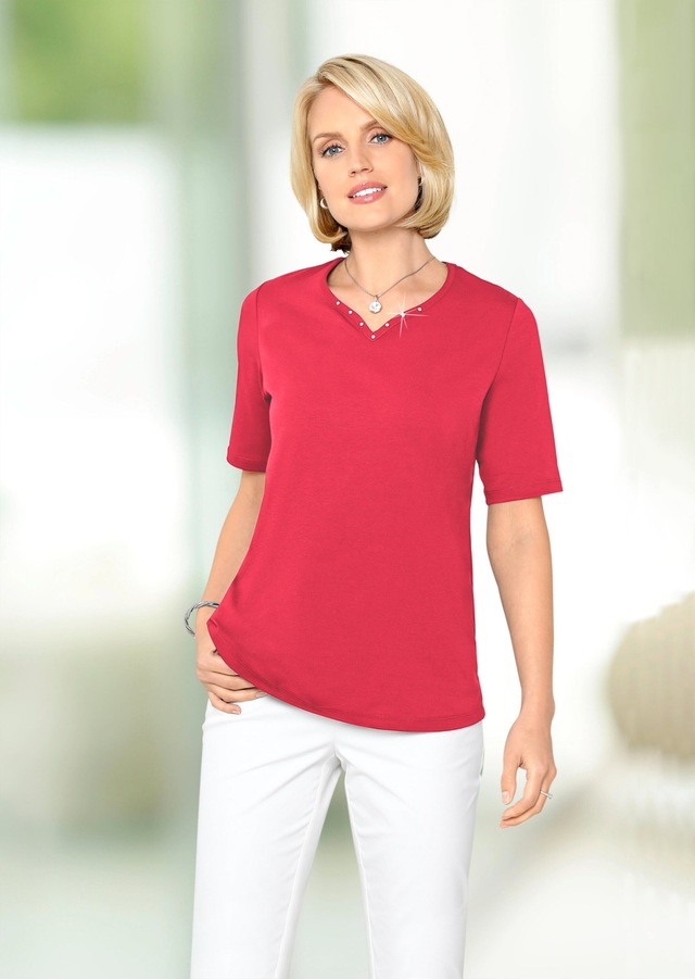 GOLDNER Langarm-Poloshirt »Kurzgröße Halbarm Basic-Shirt aus Baumwolle« Ausschnitt in Herzform mit Schmucksteinen verziert