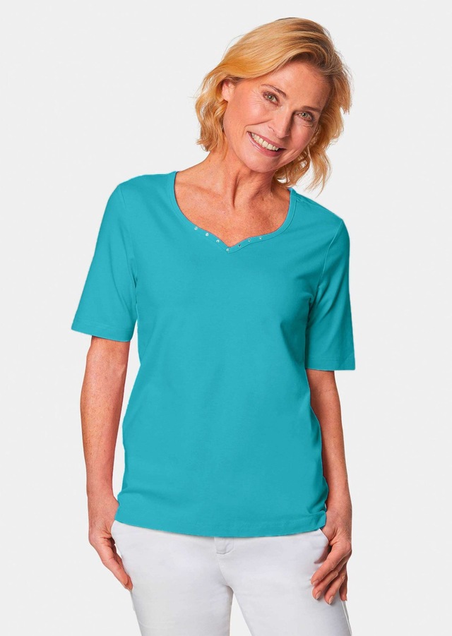 GOLDNER Langarm-Poloshirt »Kurzgröße Halbarm Basic-Shirt aus Baumwolle« Ausschnitt in Herzform mit Schmucksteinen verziert