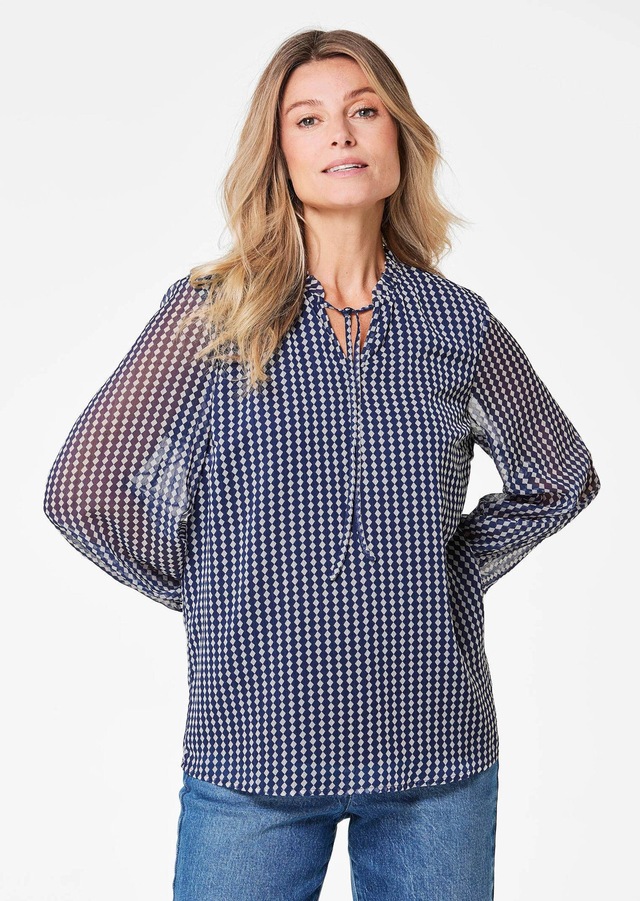 GOLDNER Chiffonbluse »Kurzgröße Bluse« Mit femininen Rüschendetails