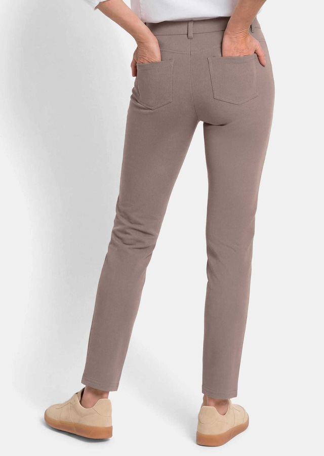 GOLDNER Stretch-Hose »Kurzgröße Lange Schlupfhose BELLA« Reißverschlusstaschen im VT Rückteil Gesäßtaschen