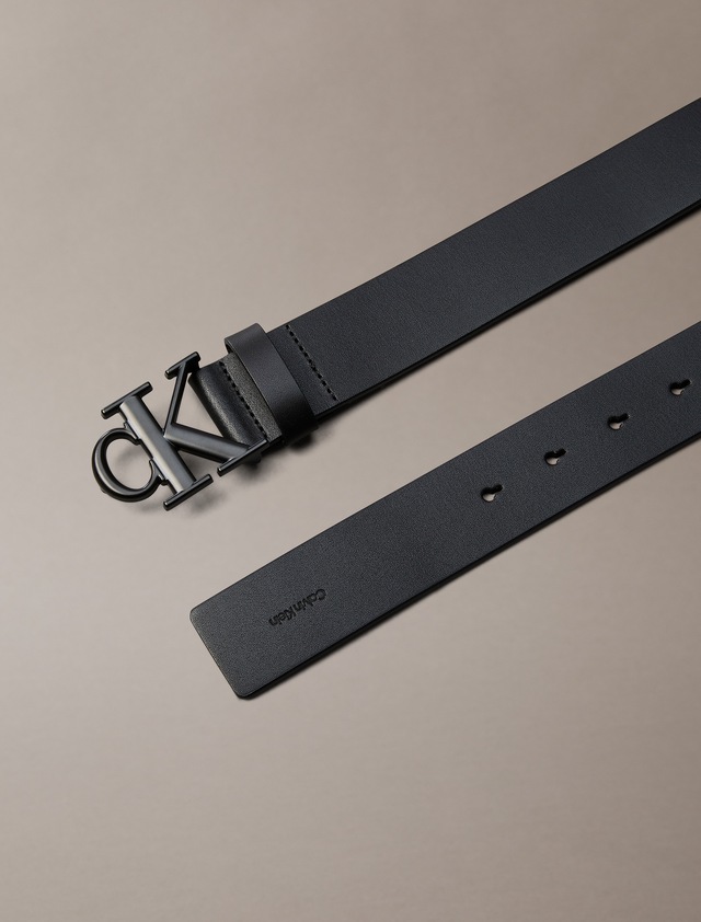 Calvin Klein Ledergürtel »CK BUCKLE SMOOTH 35MM« Größenverstellbar mit Metallschließe