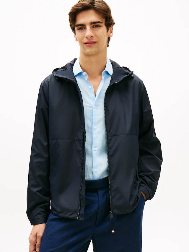 Tommy Hilfiger Allwetterjacke »BRANDED HOODED« mit Kapuze Windjacke Fahrradjacke Packable Regular fit mit Kapuze
