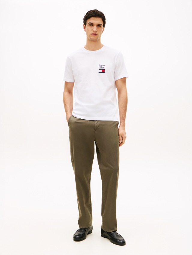 Tommy Hilfiger T-Shirt »BRAND LOVE TEXT STACK« Regular fit mit Rundhalsausschnitt