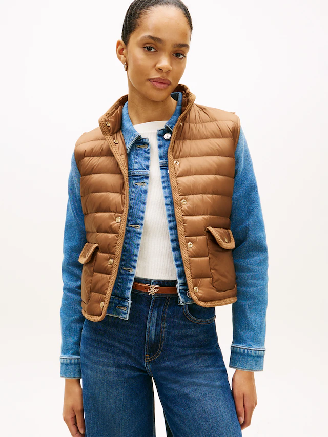 Tommy Hilfiger Steppweste »FEMININE LW DOWN VEST« mit aufgesetzten Taschen