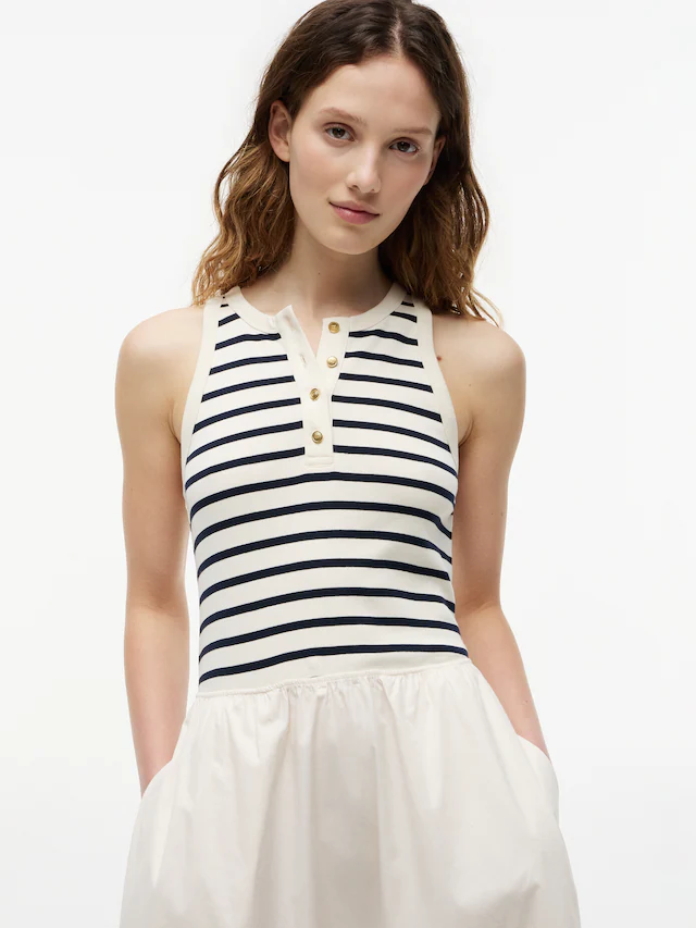 Tommy Hilfiger A-Linien-Kleid »GOLD BUTTON POPLIN MIX DRESS« Ohne Tasche Baumwollmischung, mit goldfarbenen Knöpfen