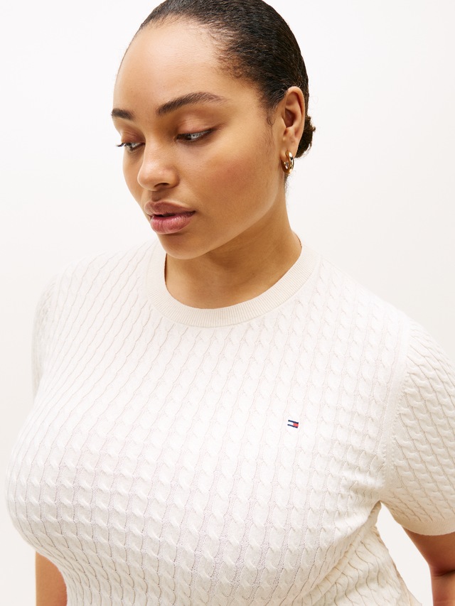 Tommy Hilfiger Curve Rundhalspullover »CRV CO CABLE FINE GG CNK S/S SWT« in großen Größen, mit Zopfmuster