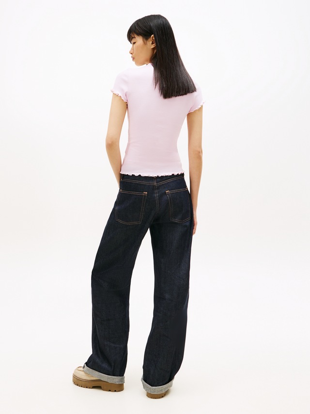 Tommy Jeans T-Shirt »TJW SLIM LETTUCE EDGE RIB SS« mit gerippter Struktur